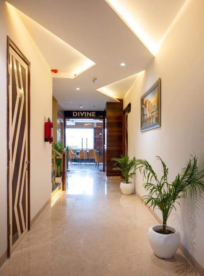 Hotel Classio Royale Amritsar Exterior foto